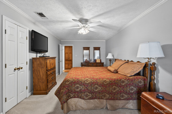 336 Reid Circle