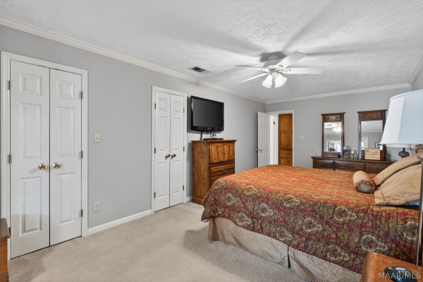 336 Reid Circle
