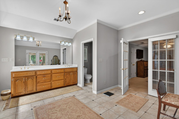 336 Reid Circle