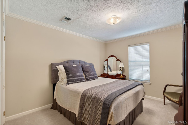336 Reid Circle