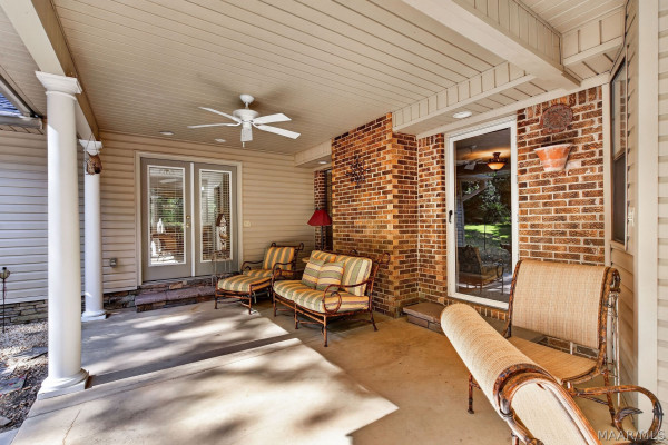 336 Reid Circle