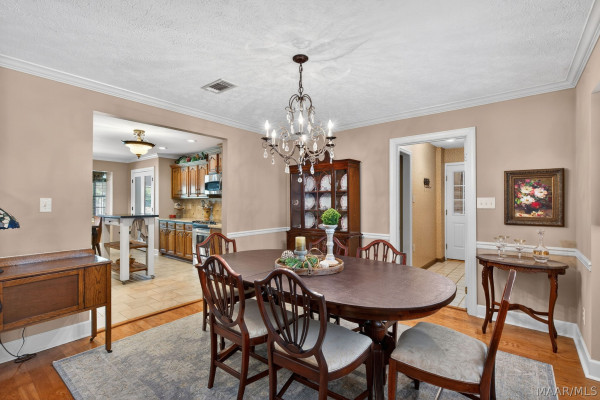 336 Reid Circle