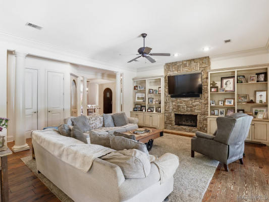 8408 Marsh Pointe Drive