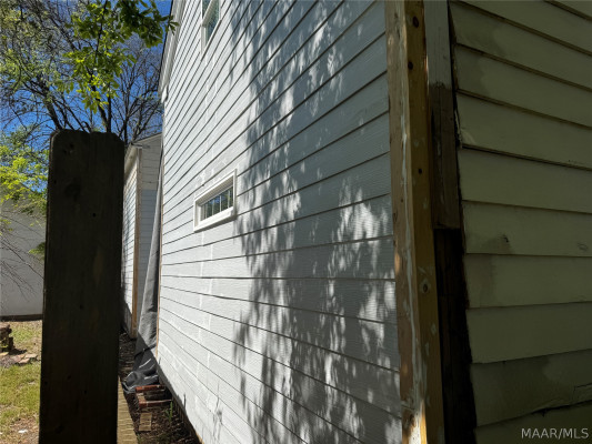 2222 Narrow Lane Road
