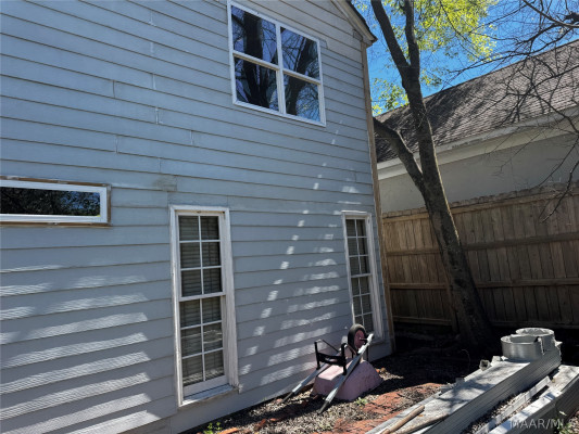 2222 Narrow Lane Road