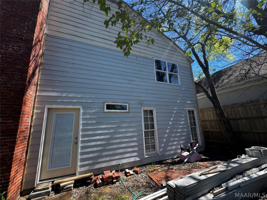 2222 Narrow Lane Road