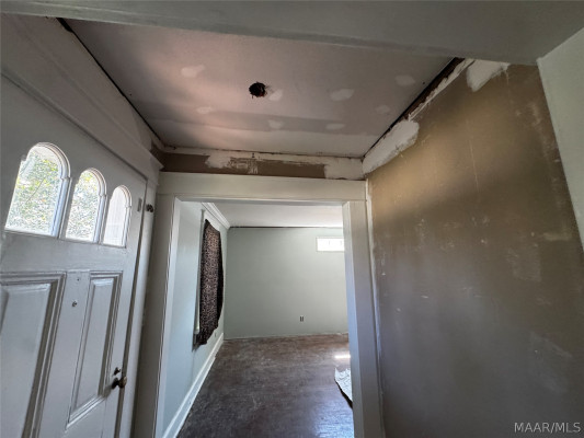 2222 Narrow Lane Road