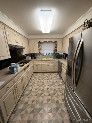 304 Sterling Drive