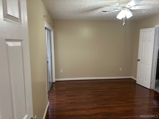 6520 Pinebrook Drive