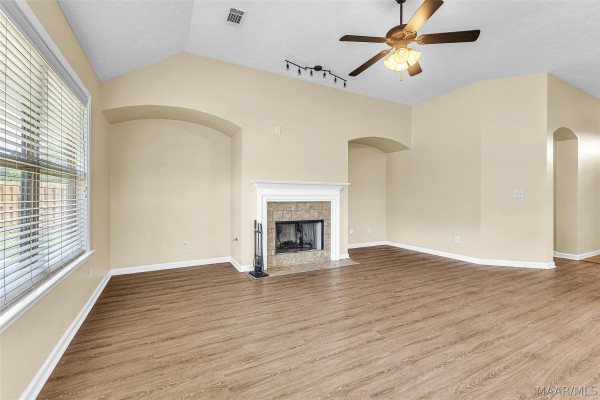 9336 Autumn Brooke Way