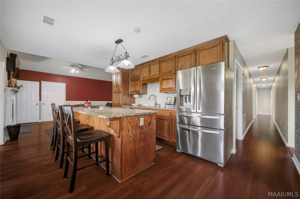 3601 RICHARDSON Road S