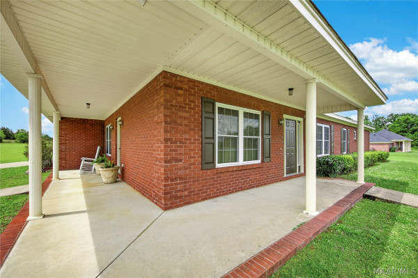 3601 RICHARDSON Road S