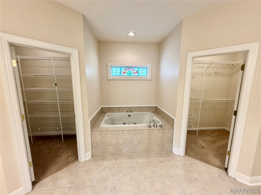 308 Meadowview Drive