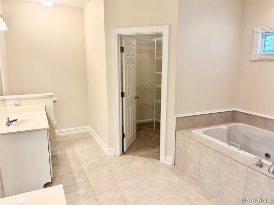 308 Meadowview Drive