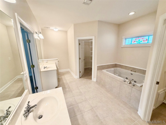 308 Meadowview Drive