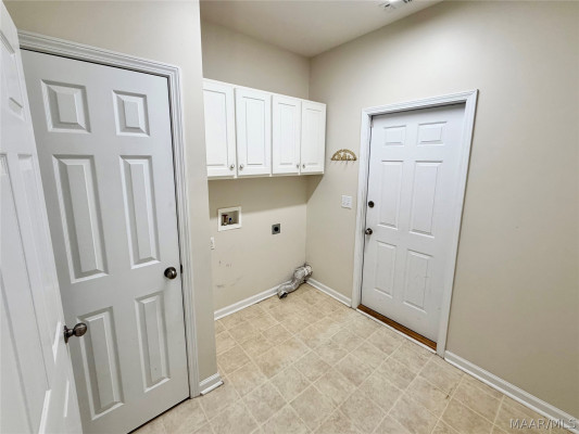 308 Meadowview Drive