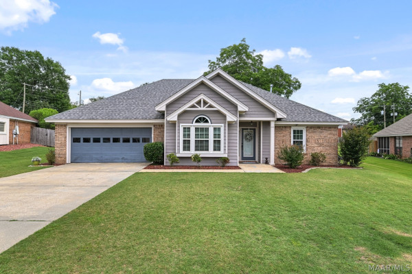 1722 Twelve Oaks Lane