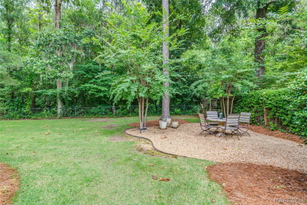 8213 Mossy Oak Drive