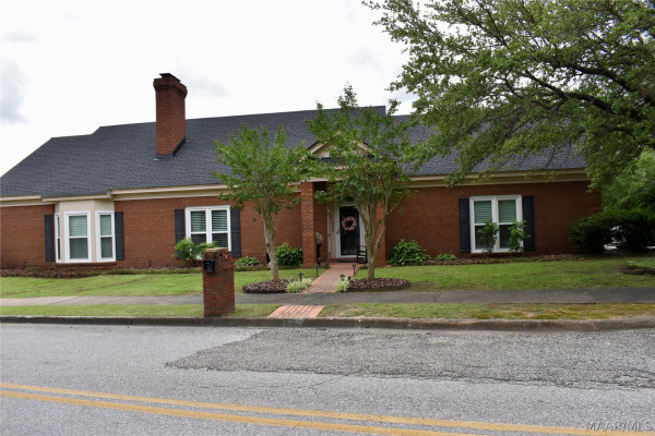 1640 Cairnbrook Drive