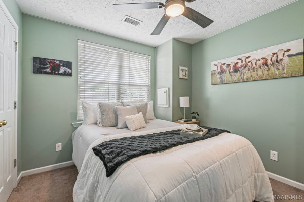 831 HEATHER Drive
