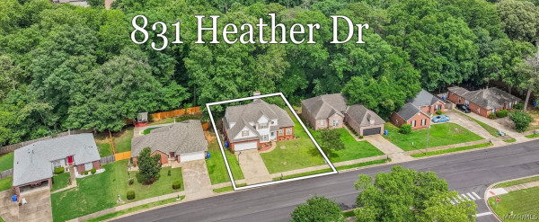831 HEATHER Drive