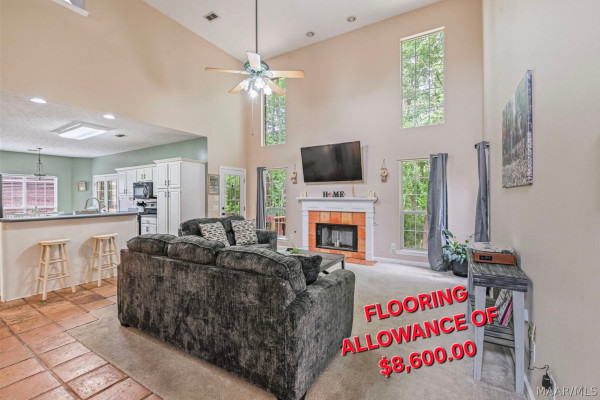 831 HEATHER Drive