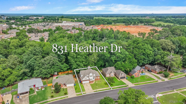 831 HEATHER Drive