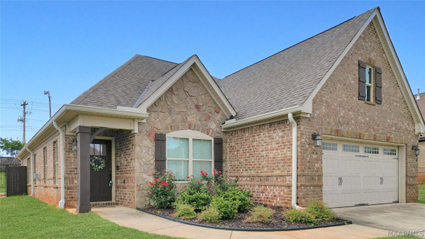 906 Delaney Drive