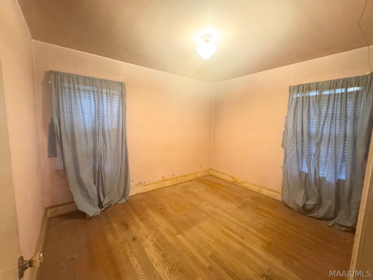 3354 ROSA L PARKS Avenue