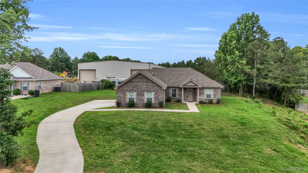 715 Pinetuckett Parkway