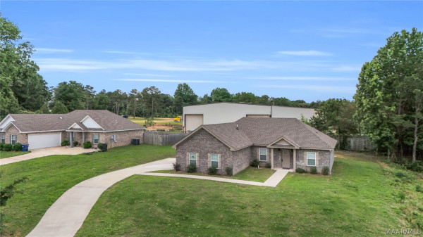 715 Pinetuckett Parkway