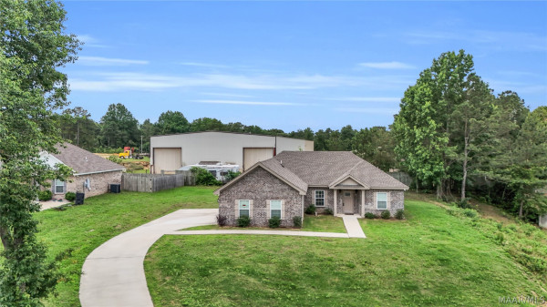 715 Pinetuckett Parkway
