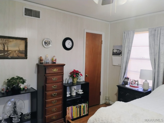 1127 Rosedale Drive