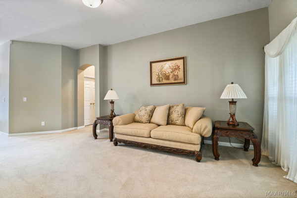 1249 AUTUMN Ridge