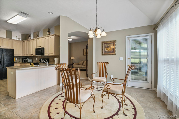 1249 AUTUMN Ridge