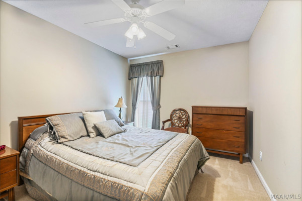 1249 AUTUMN Ridge