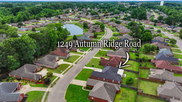 1249 AUTUMN Ridge