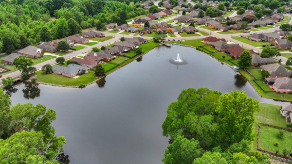 1249 AUTUMN Ridge