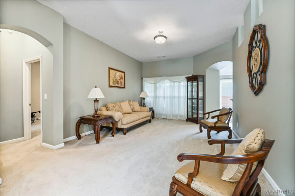 1249 AUTUMN Ridge