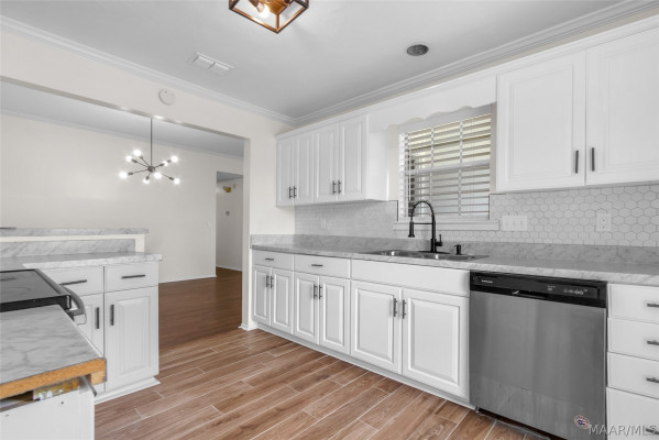 5634 RED BARN Road