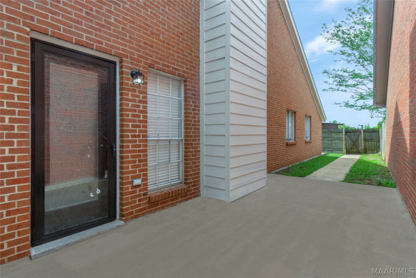 5634 RED BARN Road