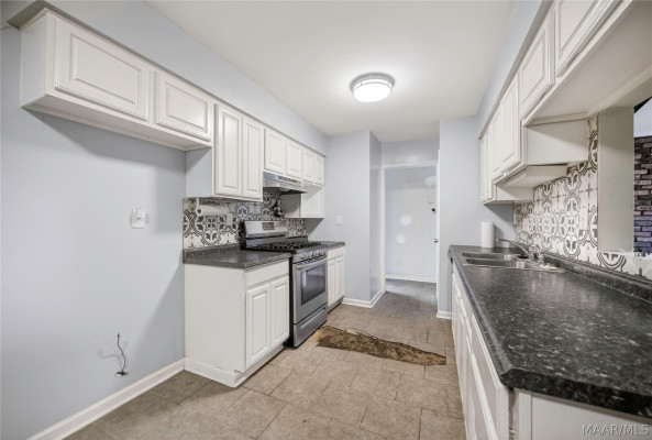 3633 Menlo Court