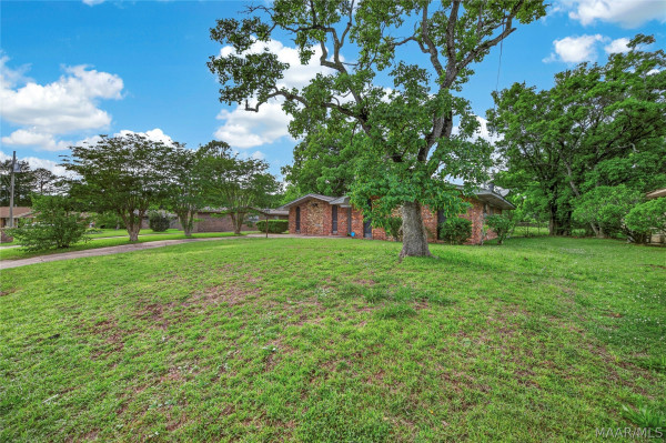 3633 Menlo Court