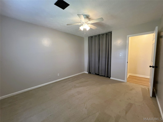 109 E Teri Court