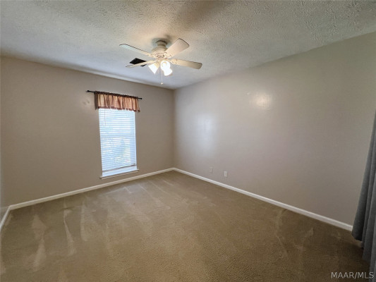 109 E Teri Court