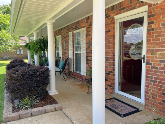 109 E Teri Court