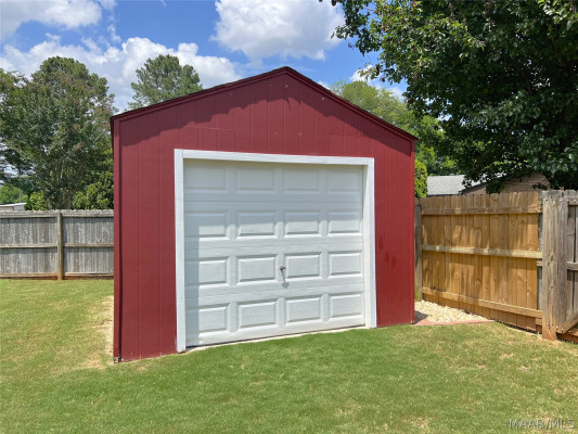 109 E Teri Court