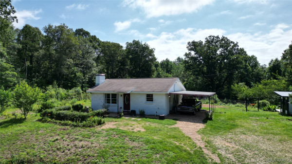 2852 County Road 85 .
