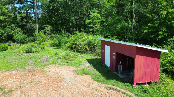 2852 County Road 85 .