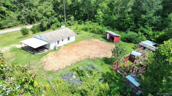 2852 County Road 85 .